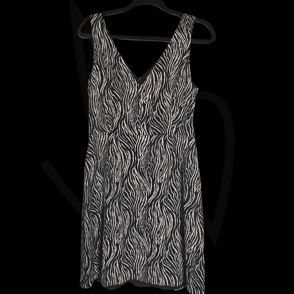 H&M Black and offwhite Zebra Print Sleeveless Dress-L